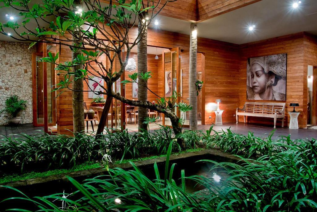 Eko Villa Seminyak - Tropical Villa, Walk To Beach Eksteriør billede